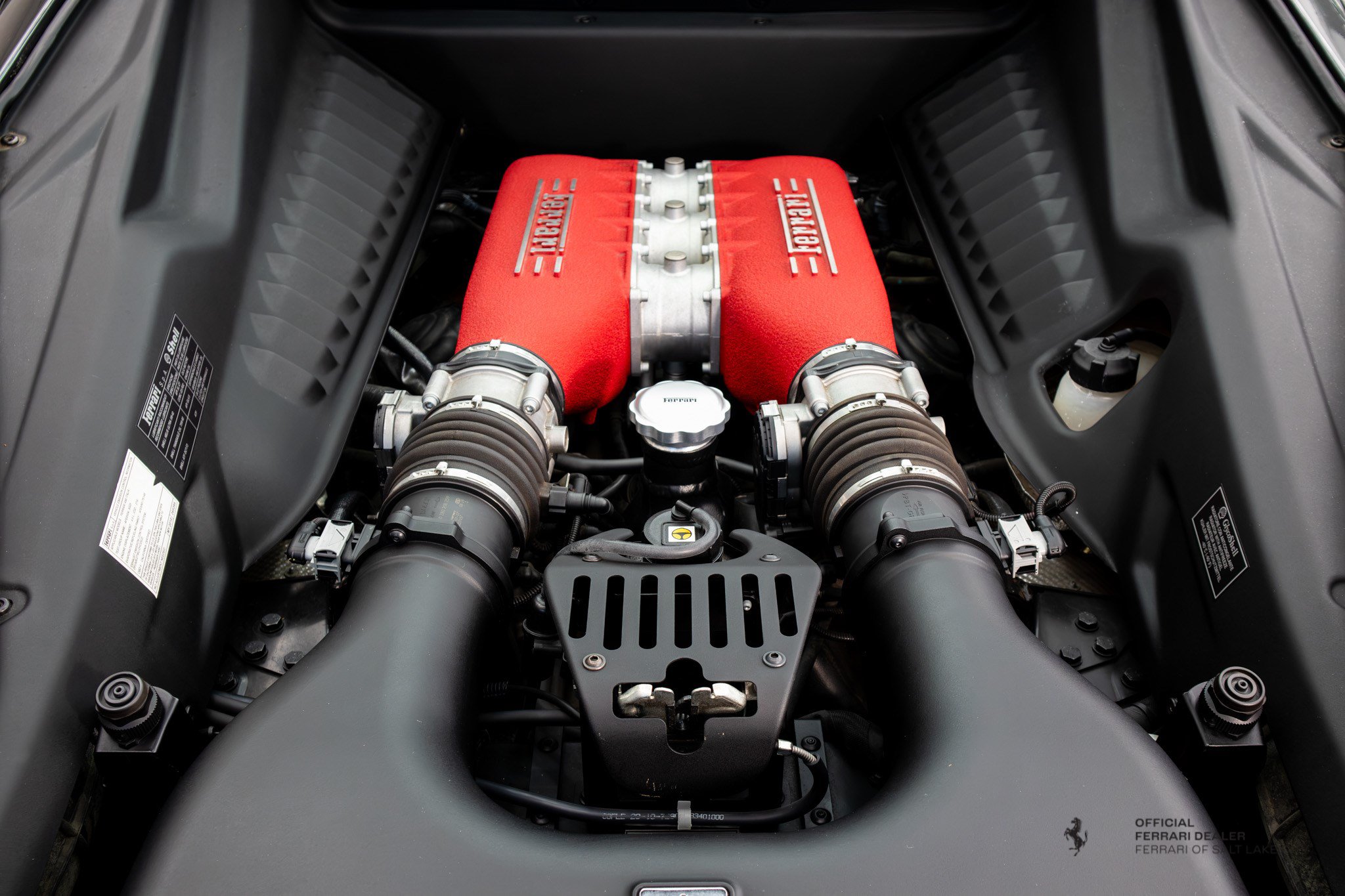 Used 2010 Ferrari 458 Italia Coupe RWD image 5