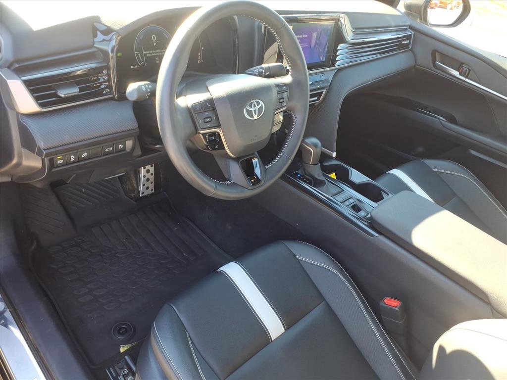 Certified 2025 Toyota Camry SE w/ Convenience Package FWD image 6