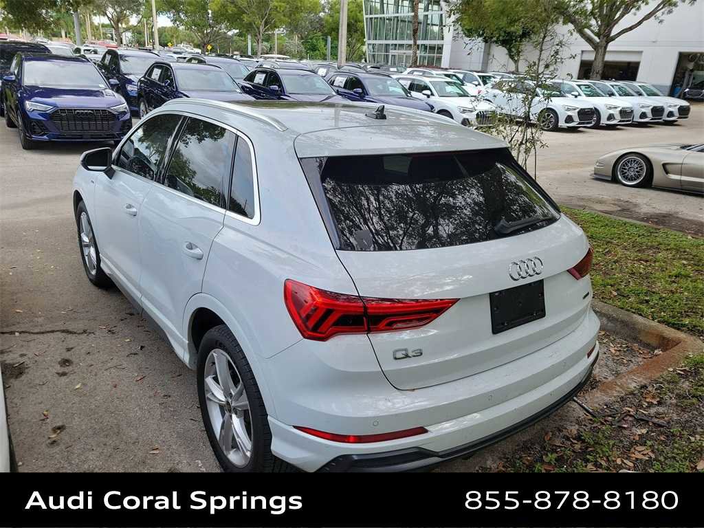 Certified 2022 Audi Q3 2.0T Premium Plus w/ Premium Plus Package image 23