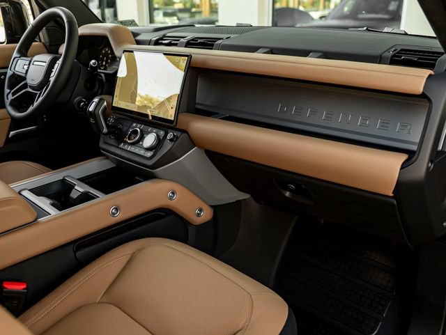 New 2026 Land Rover Defender 110 X AWD/4WD image 39