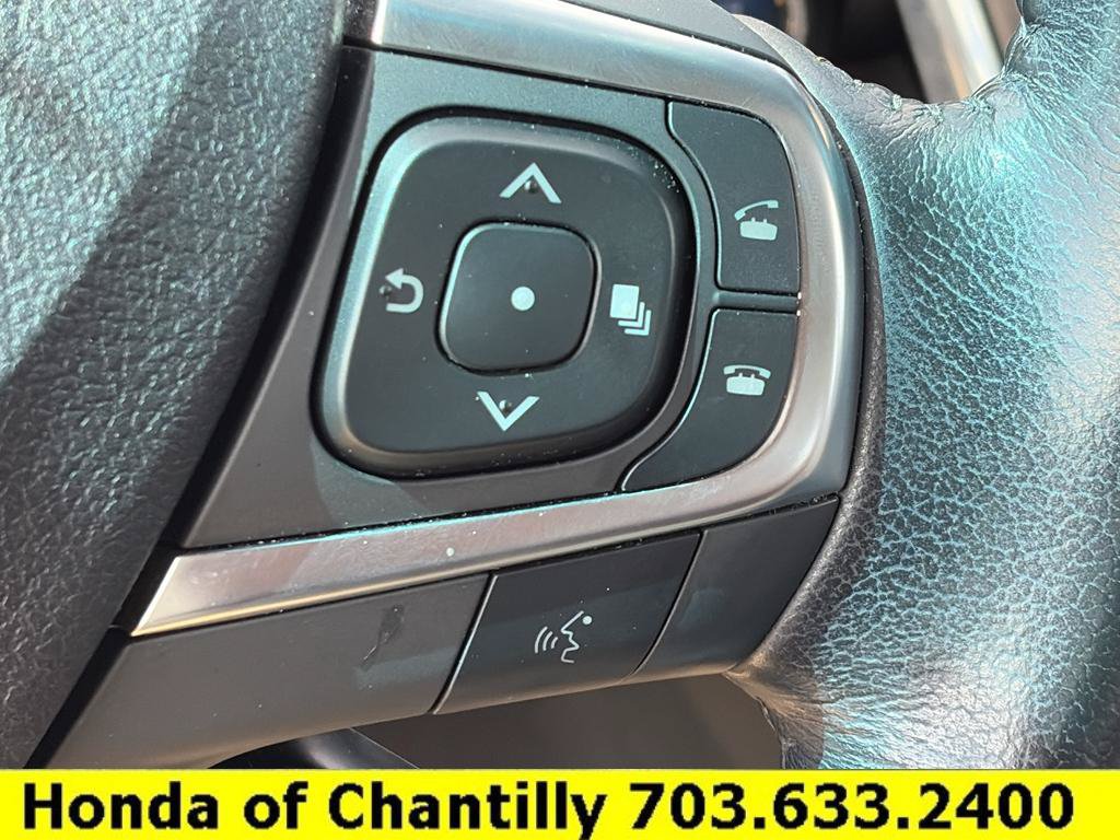Used 2016 Toyota Camry XLE w/ Moonroof Package FWD image 13