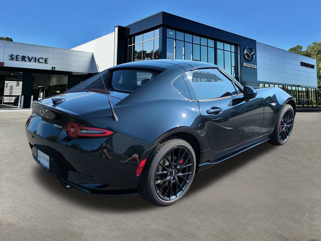 New 2026 MAZDA MX-5 Miata RF Club w/ Interior Package RWD image 4
