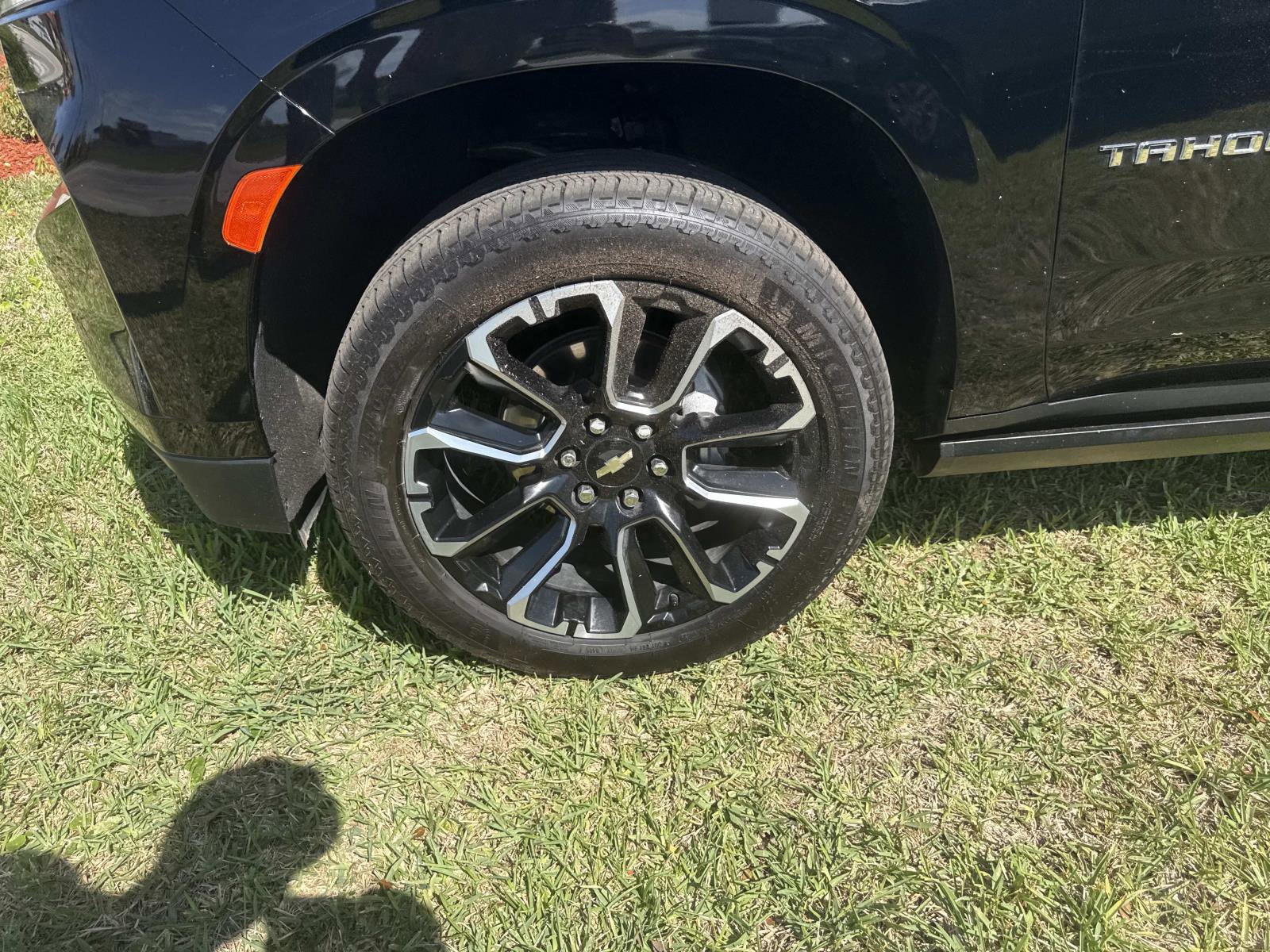 Used 2023 Chevrolet Tahoe Premier AWD/4WD image 10