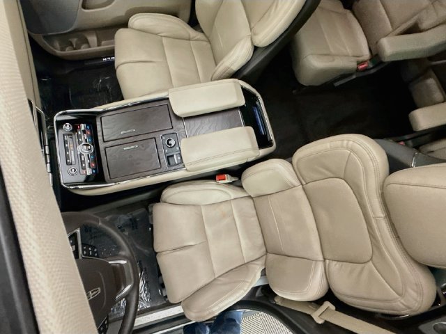 Used 2024 Lincoln Navigator L Reserve AWD/4WD image 23