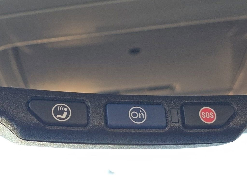 Used 2015 Chevrolet Silverado 1500 LT w/ All Star Edition AWD/4WD image 7