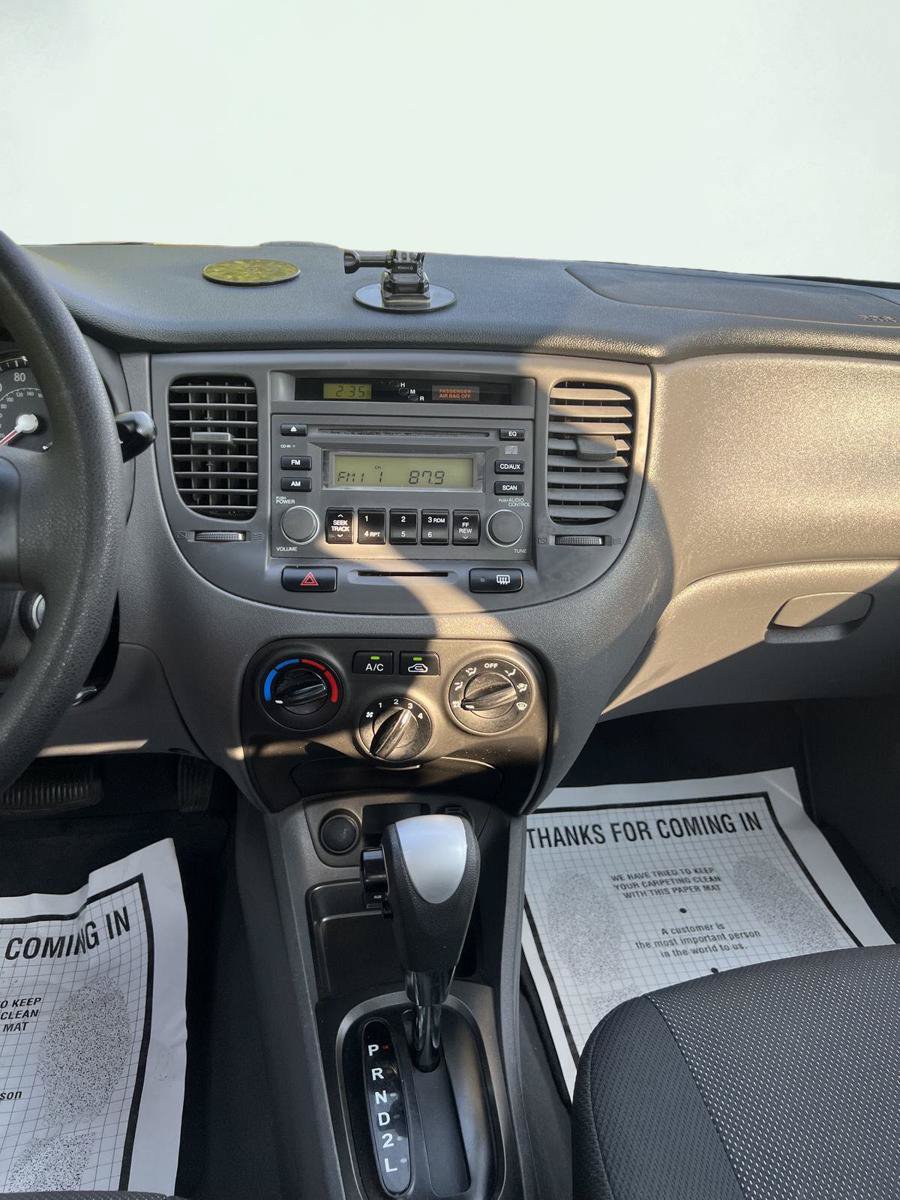 Used 2008 Kia Rio LX FWD image 7