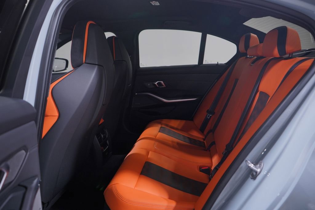 Used 2025 BMW M3 Competition w/ Parking Assistance Package image 9