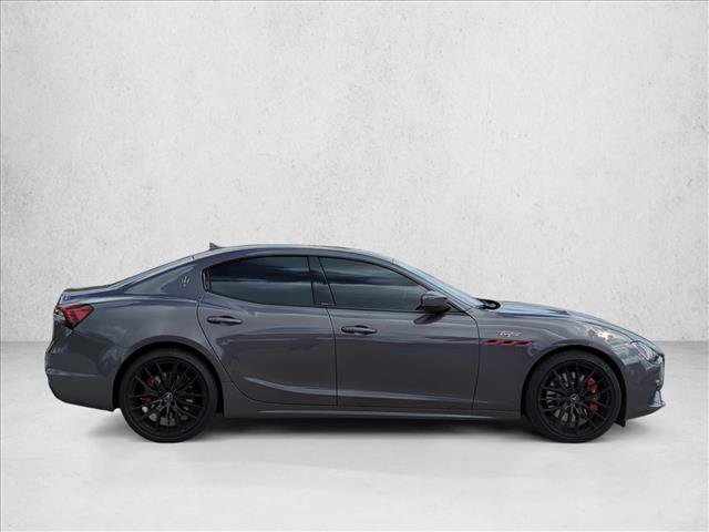 Used 2022 Maserati Ghibli Trofeo video 4