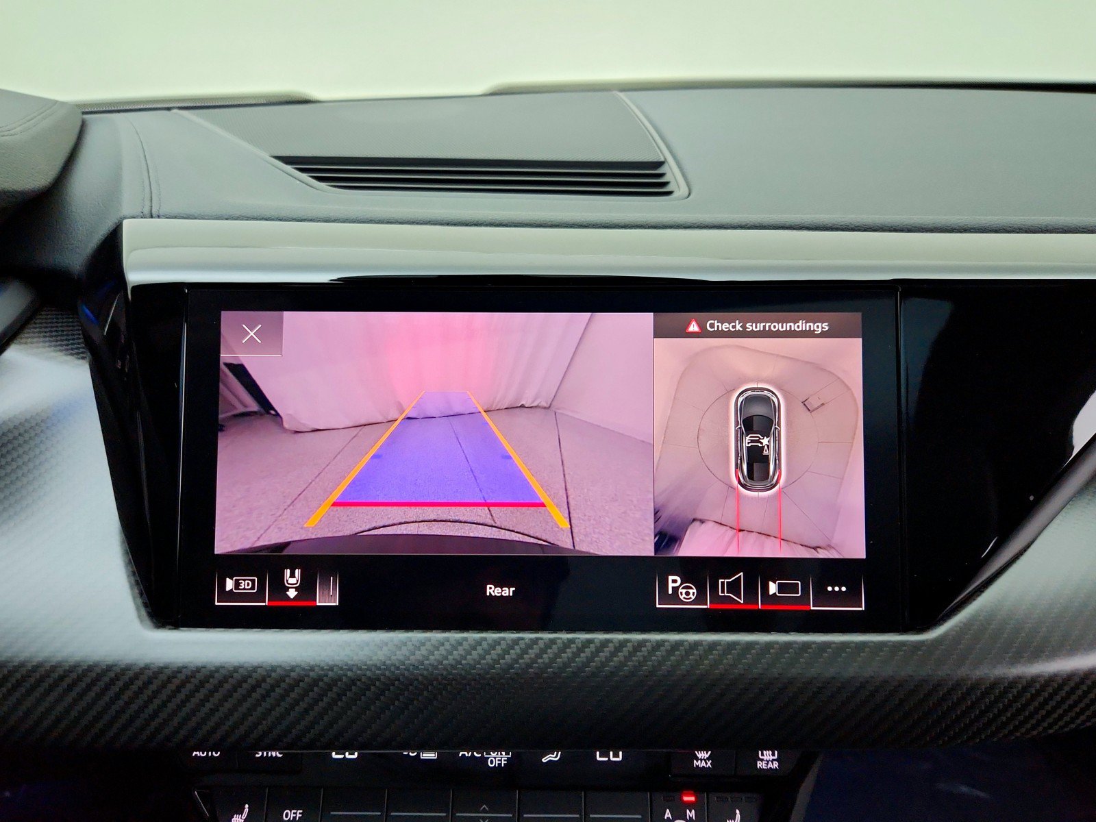Used 2023 Audi e-tron GT Prestige AWD/4WD image 30