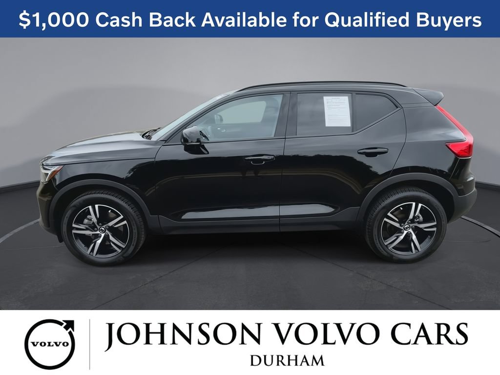 New 2026 Volvo XC40 B5 Core w/ Climate Package AWD/4WD image 5