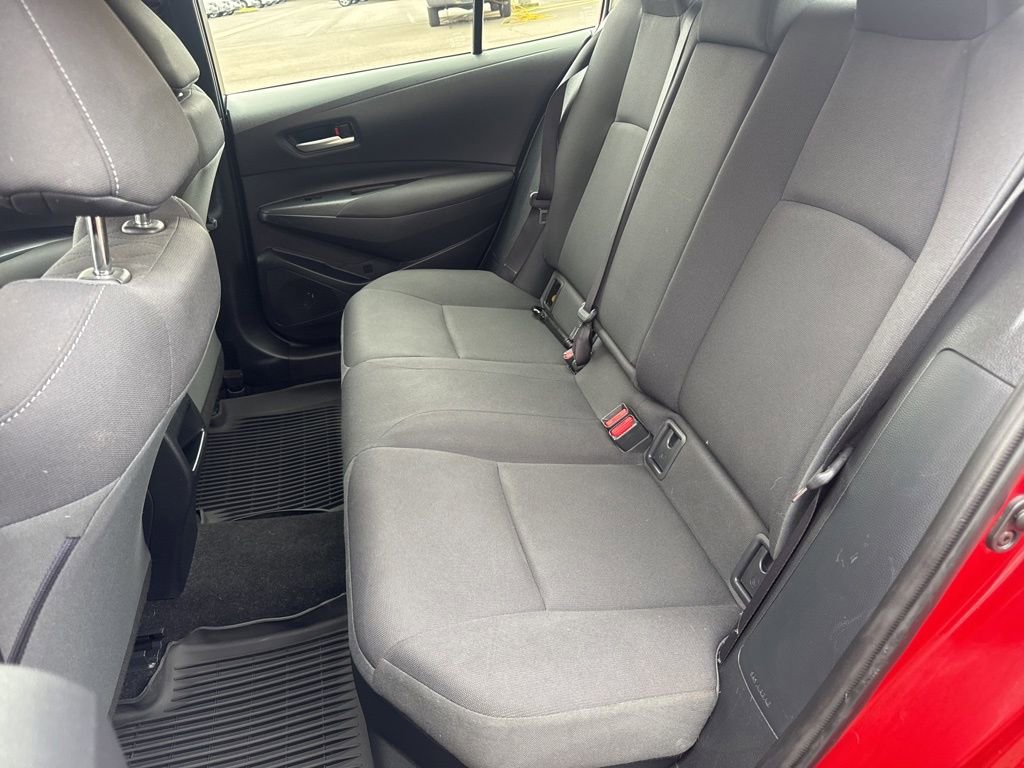 Used 2021 Toyota Corolla LE image 11