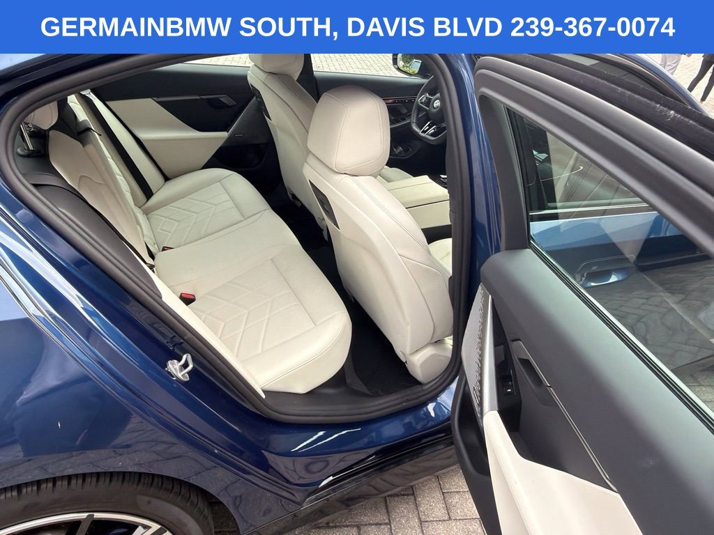 Certified 2026 BMW 530i w/ M Sport Package RWD image 37