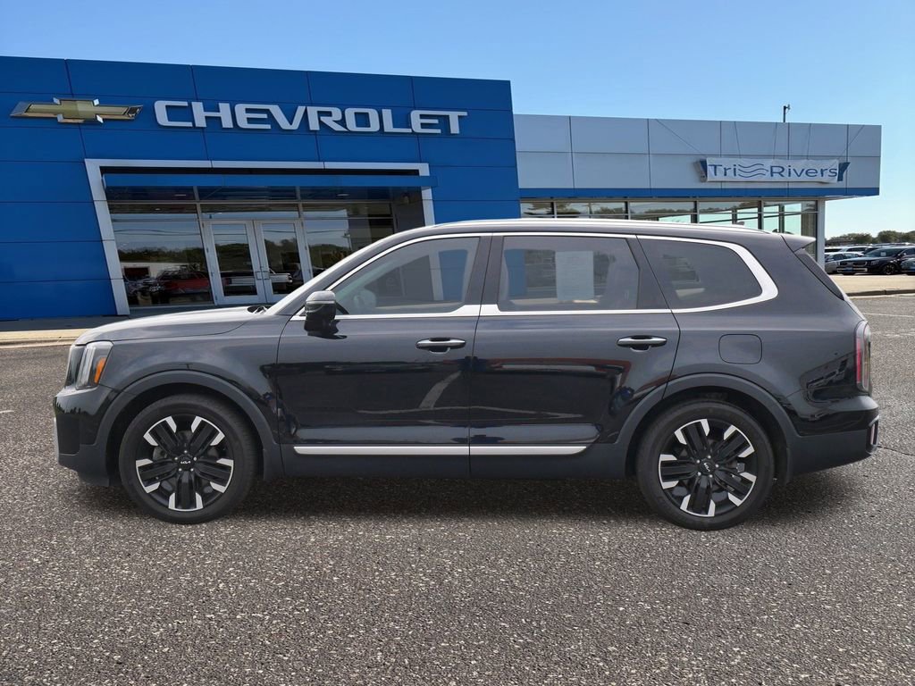 Used 2023 Kia Telluride SX X-Line image 3