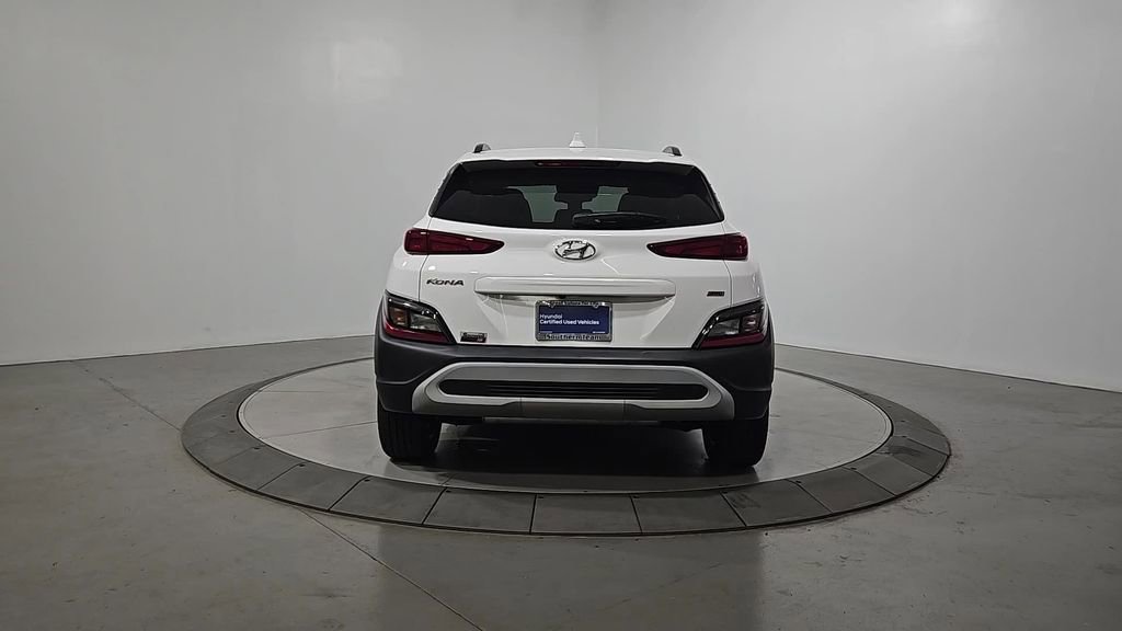 Certified 2022 Hyundai Kona SEL w/ Cargo Package AWD/4WD image 4