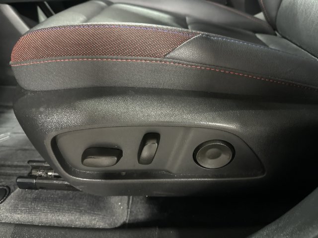 Used 2026 Chevrolet Equinox RS AWD/4WD image 18