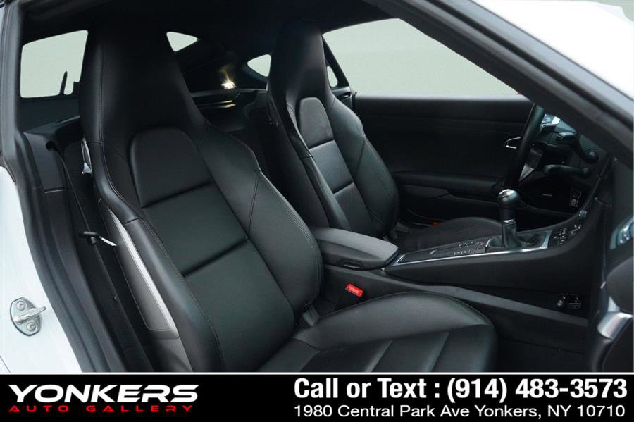 Used 2018 Porsche 718 Cayman GTS image 19