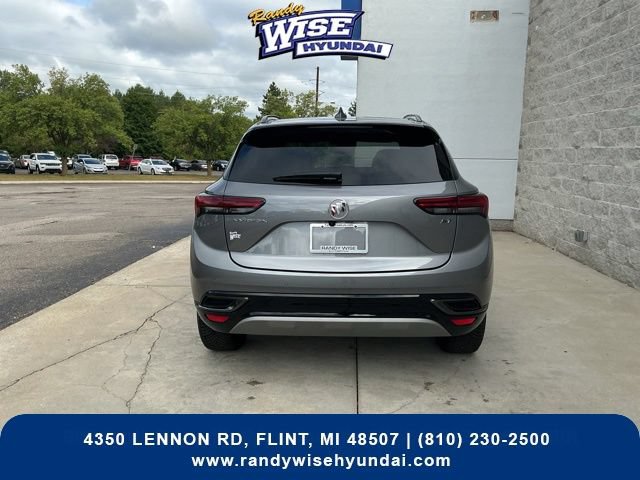 Used 2022 Buick Envision Essence w/ Technology Package I FWD image 12