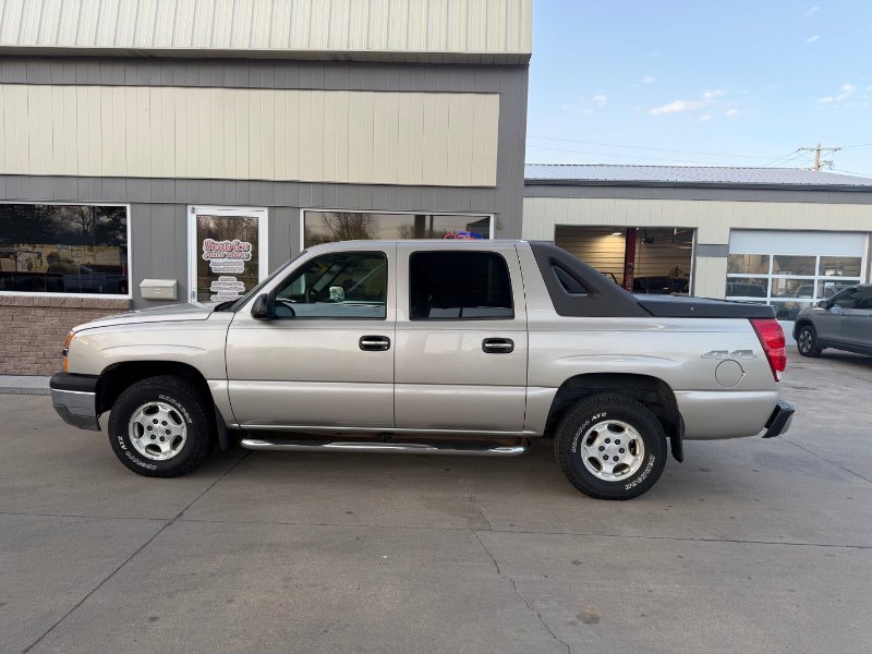 Used 2004 Chevrolet Avalanche LS