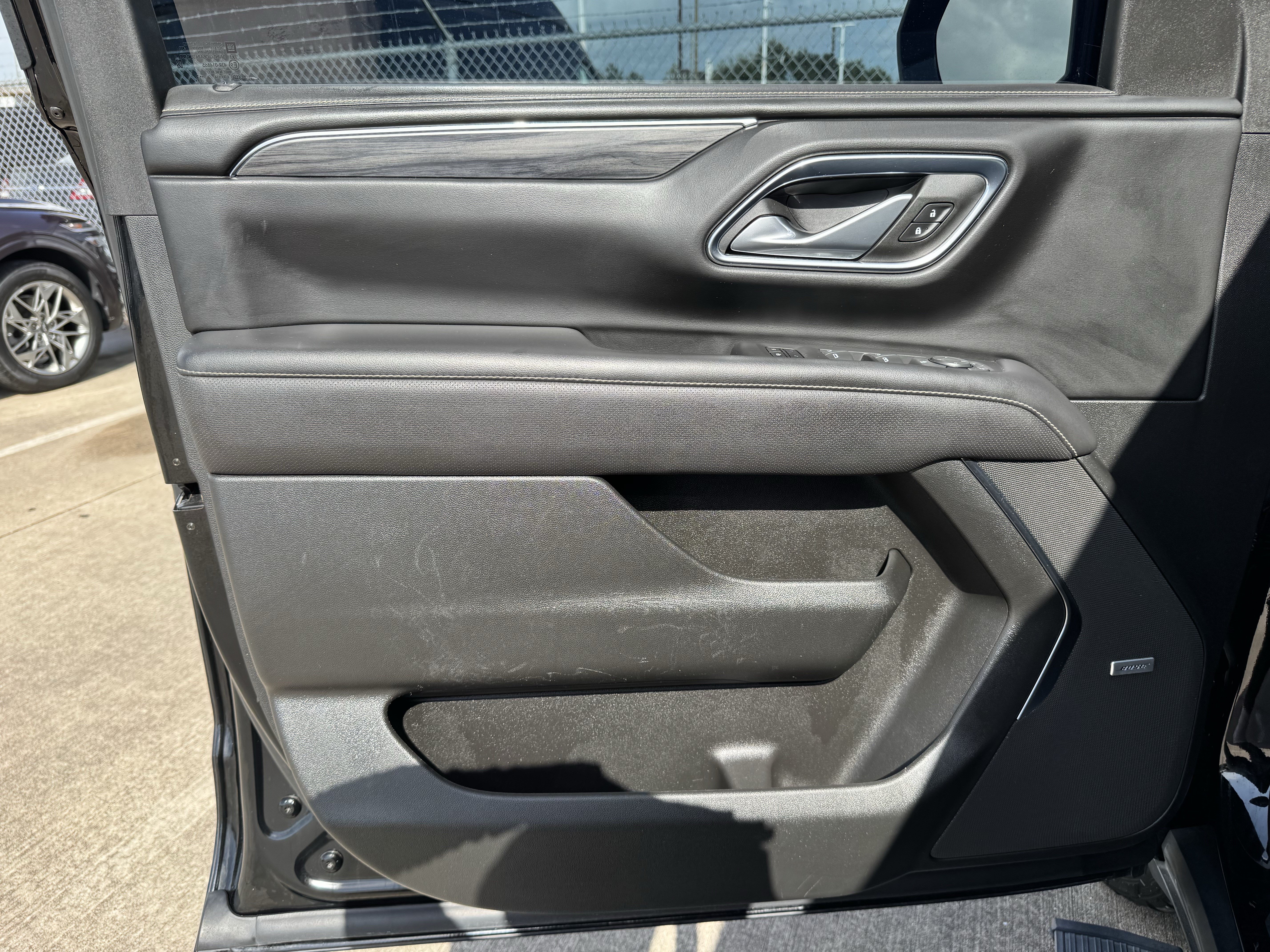 Used 2022 GMC Yukon SLT AWD/4WD image 13