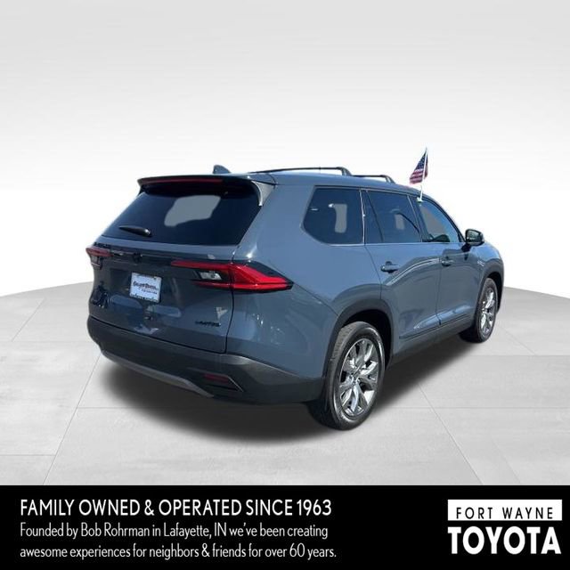 Used 2024 Toyota Grand Highlander XLE image 5