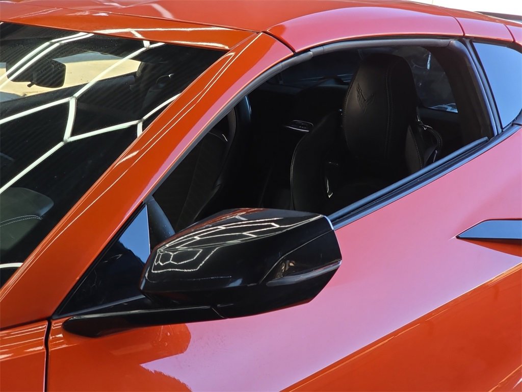 Used 2021 Chevrolet Corvette Stingray Premium Cpe w/ Z51 Performance Package image 31