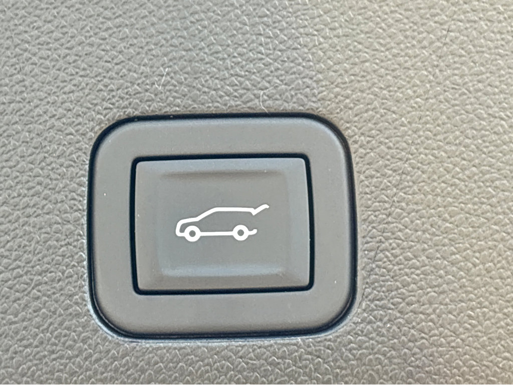 New 2026 Chevrolet Tahoe Premier image 30