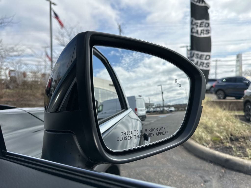 New 2026 INFINITI QX60 Luxe w/ Cargo Package image 12