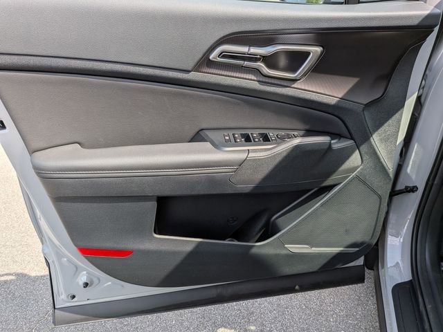 New 2026 Kia Sportage EX FWD image 10