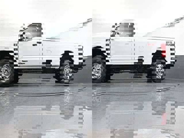 New 2026 Ford F250 XL image 31