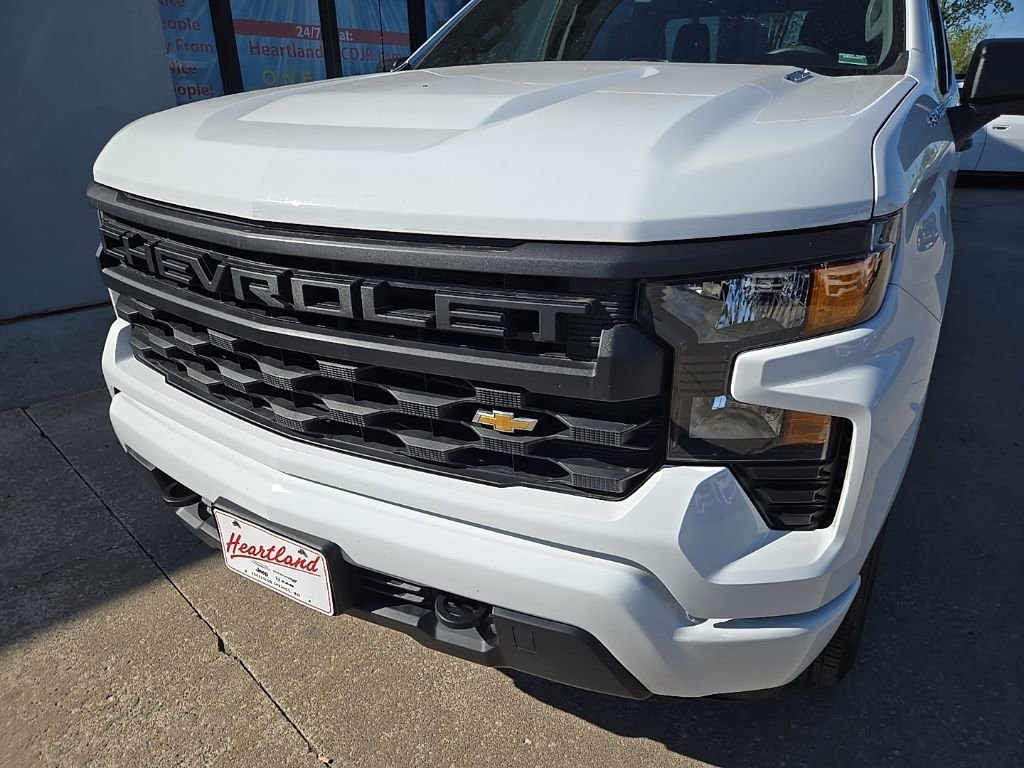 Used 2025 Chevrolet Silverado 1500 Custom AWD/4WD image 16