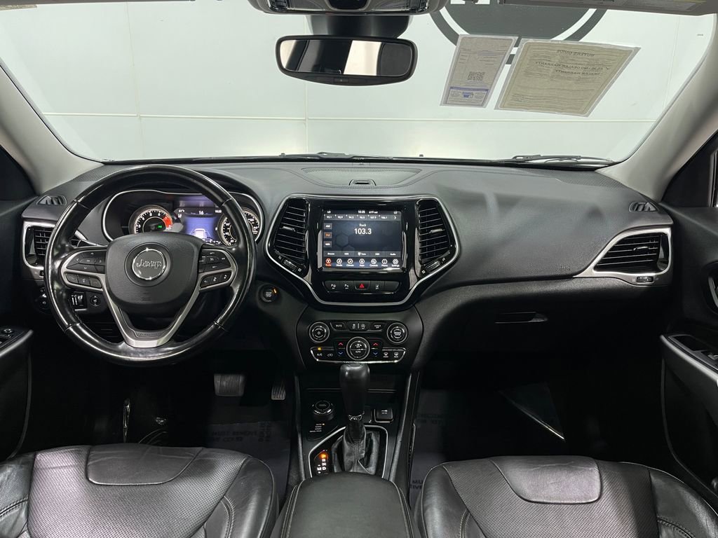 Used 2021 Jeep Cherokee Limited image 18