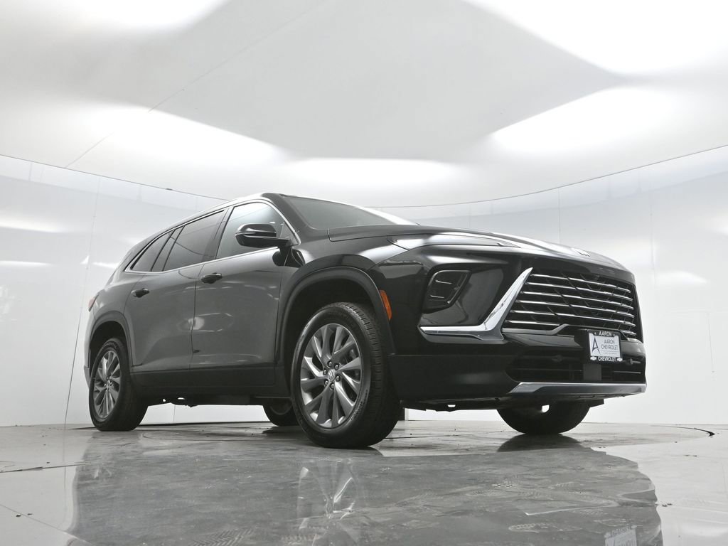 Used 2025 Buick Enclave Preferred image 70