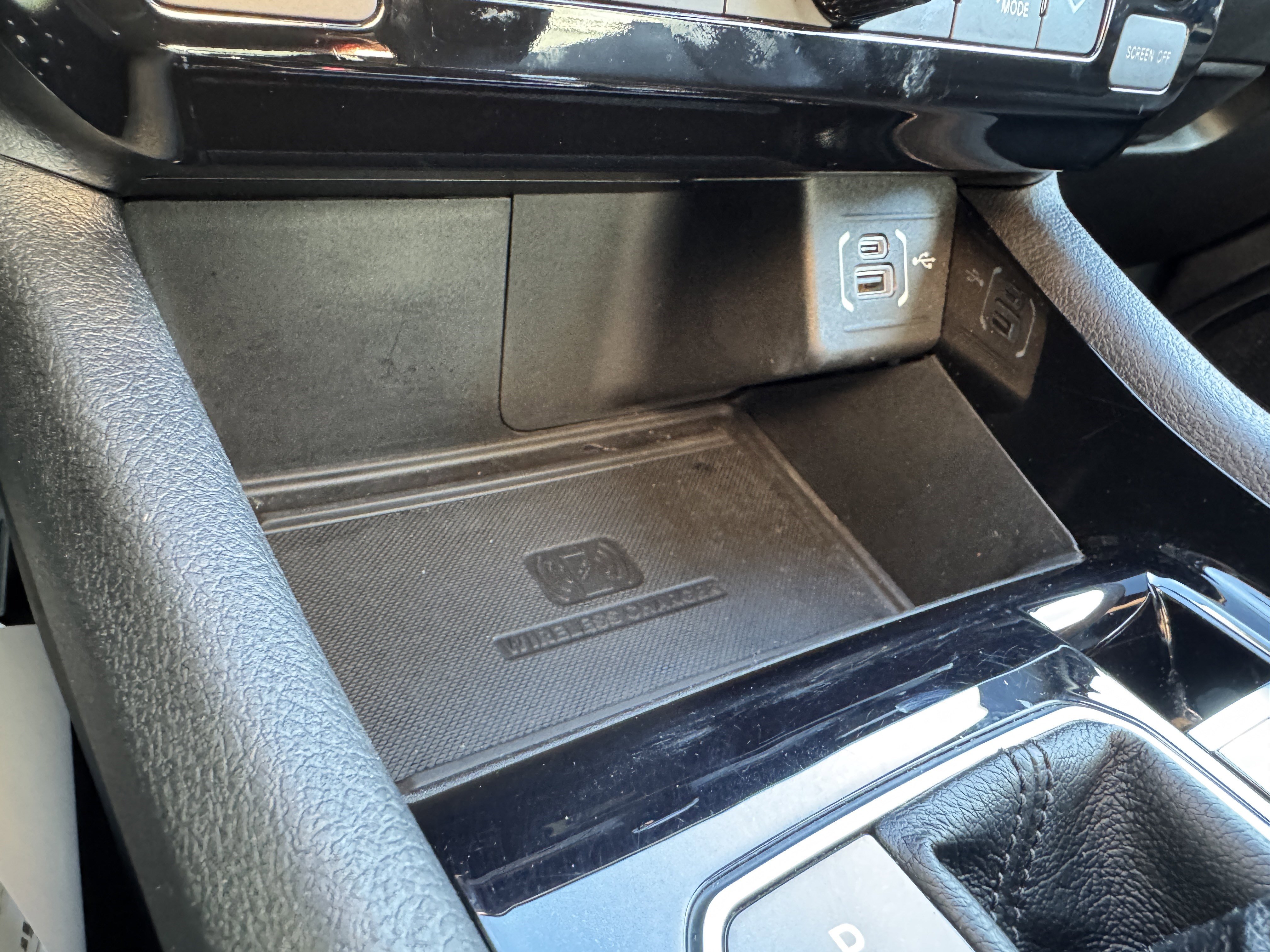 Used 2022 Jeep Compass Limited w/ (RED) Package image 29