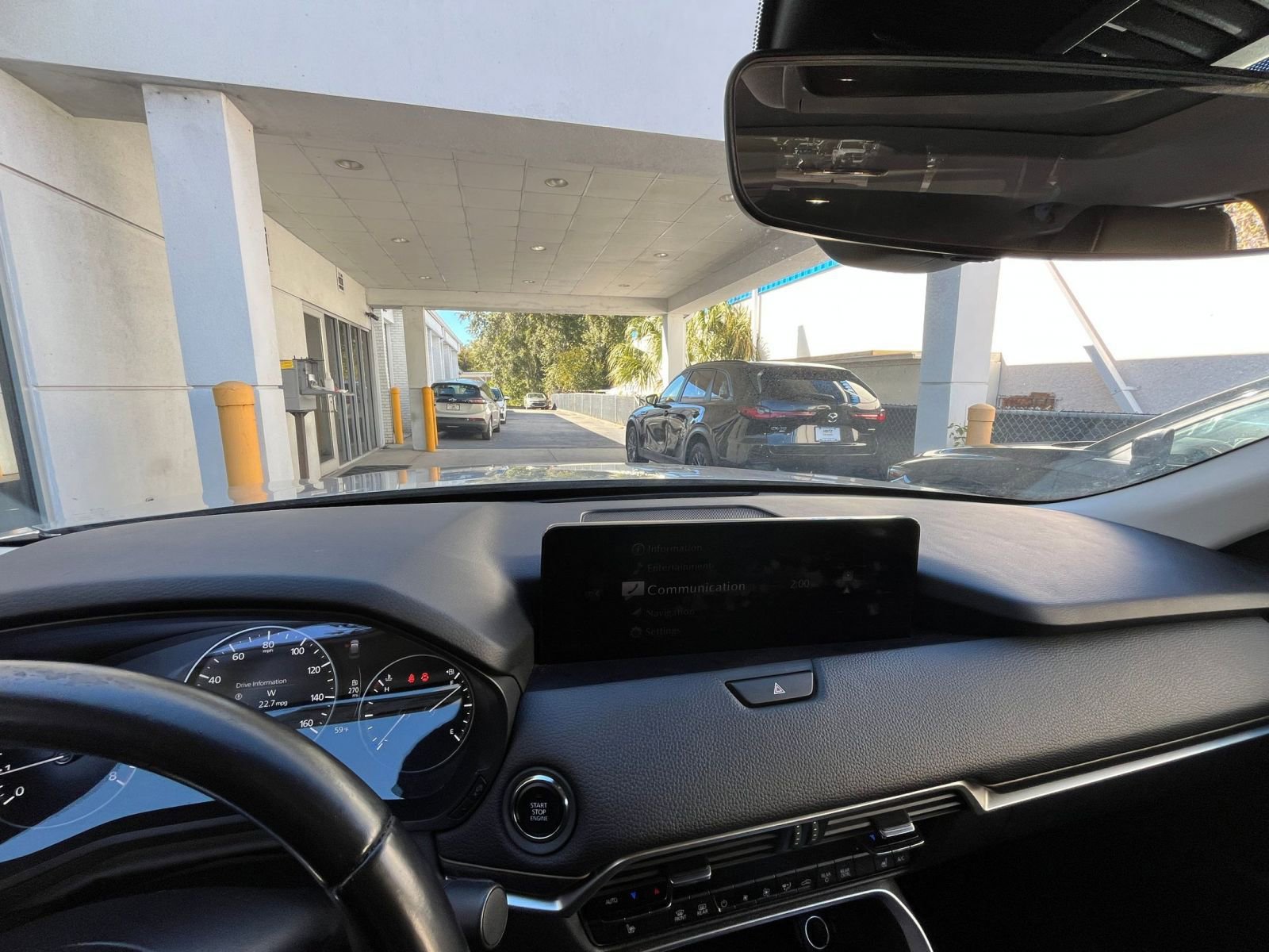 Used 2025 MAZDA CX-90 3.3 Turbo w/ Preferred Package AWD/4WD image 36