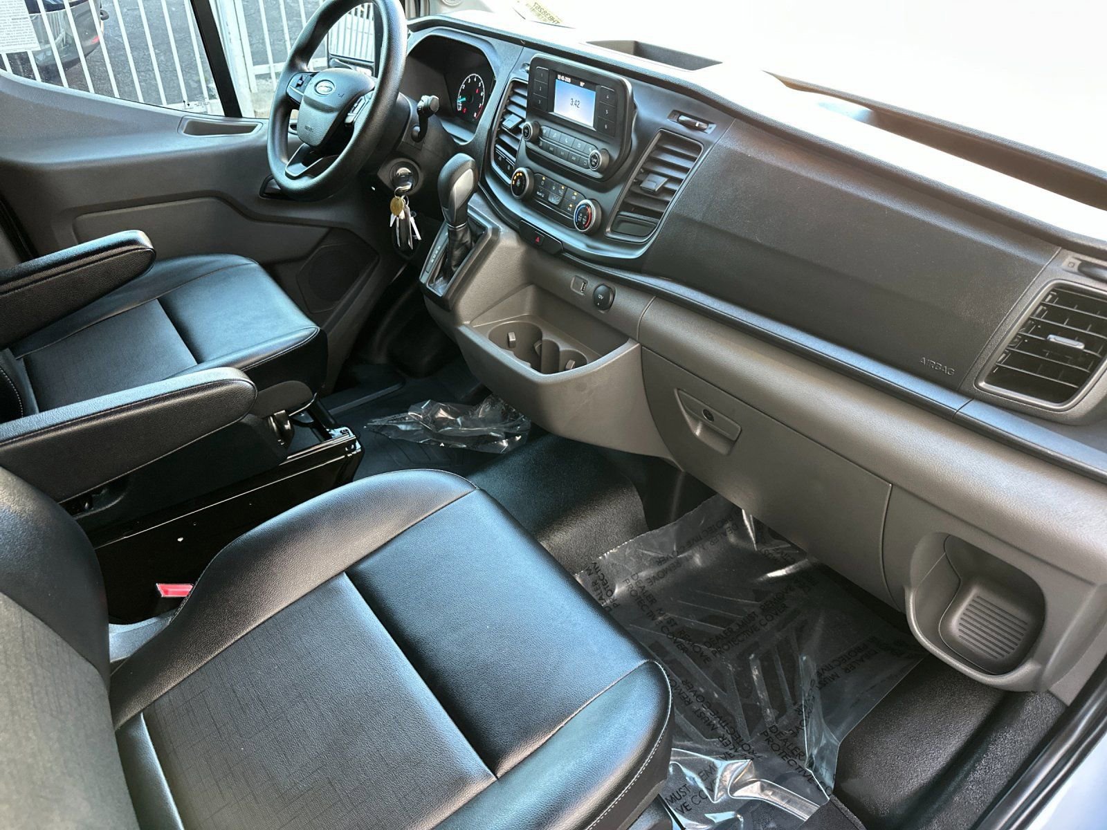 Used 2023 Ford Transit 350 XL image 16