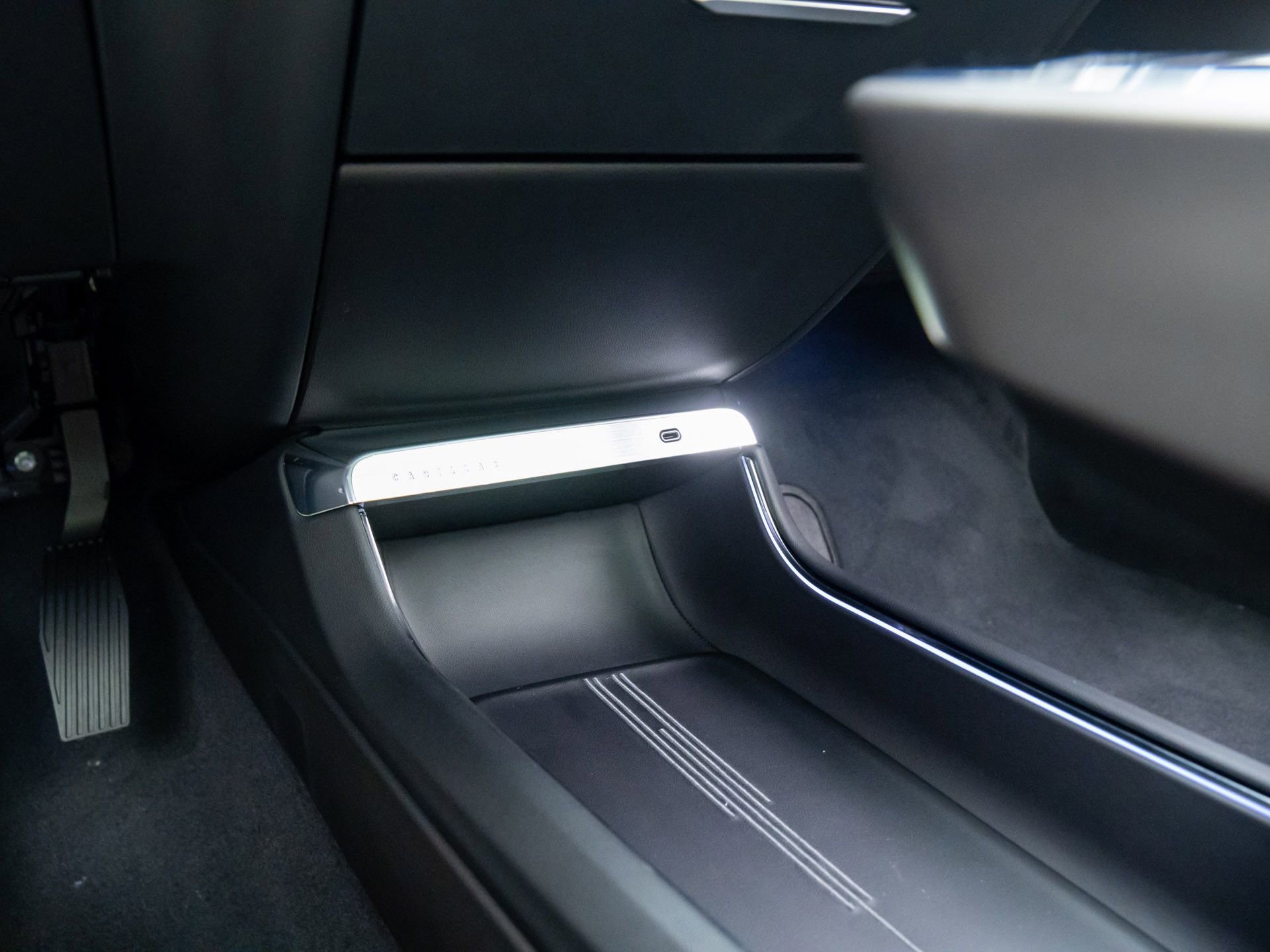 New 2026 Cadillac Lyriq Sport image 29