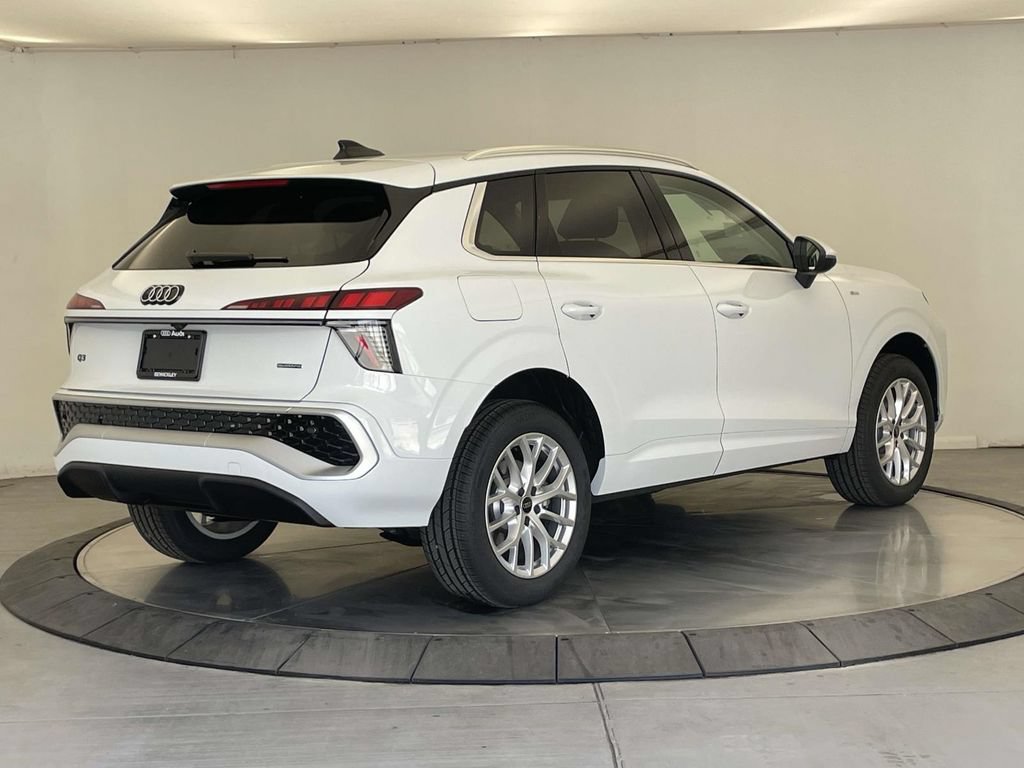 New 2026 Audi Q3 quattro 2.0T AWD/4WD image 7