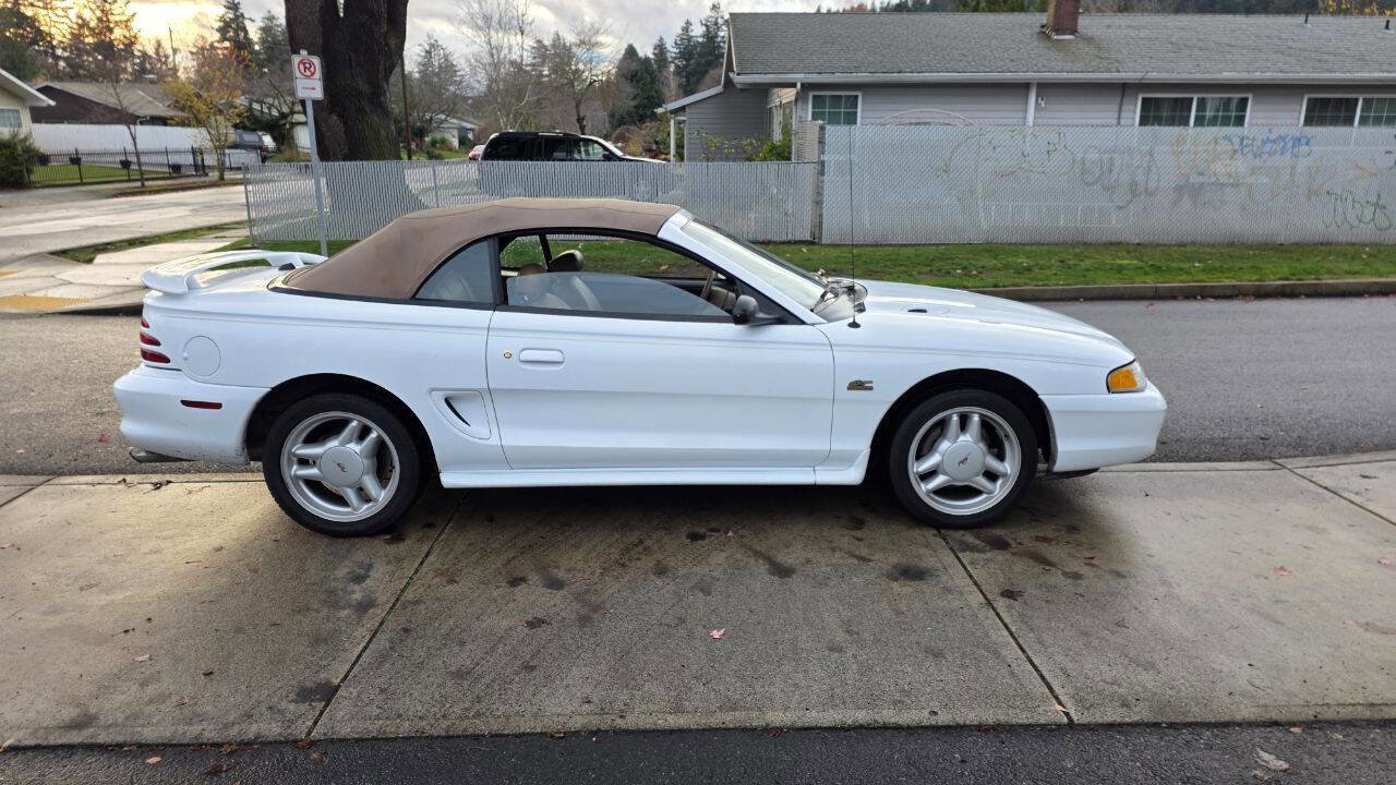 Used 1995 Ford Mustang GT RWD image 8