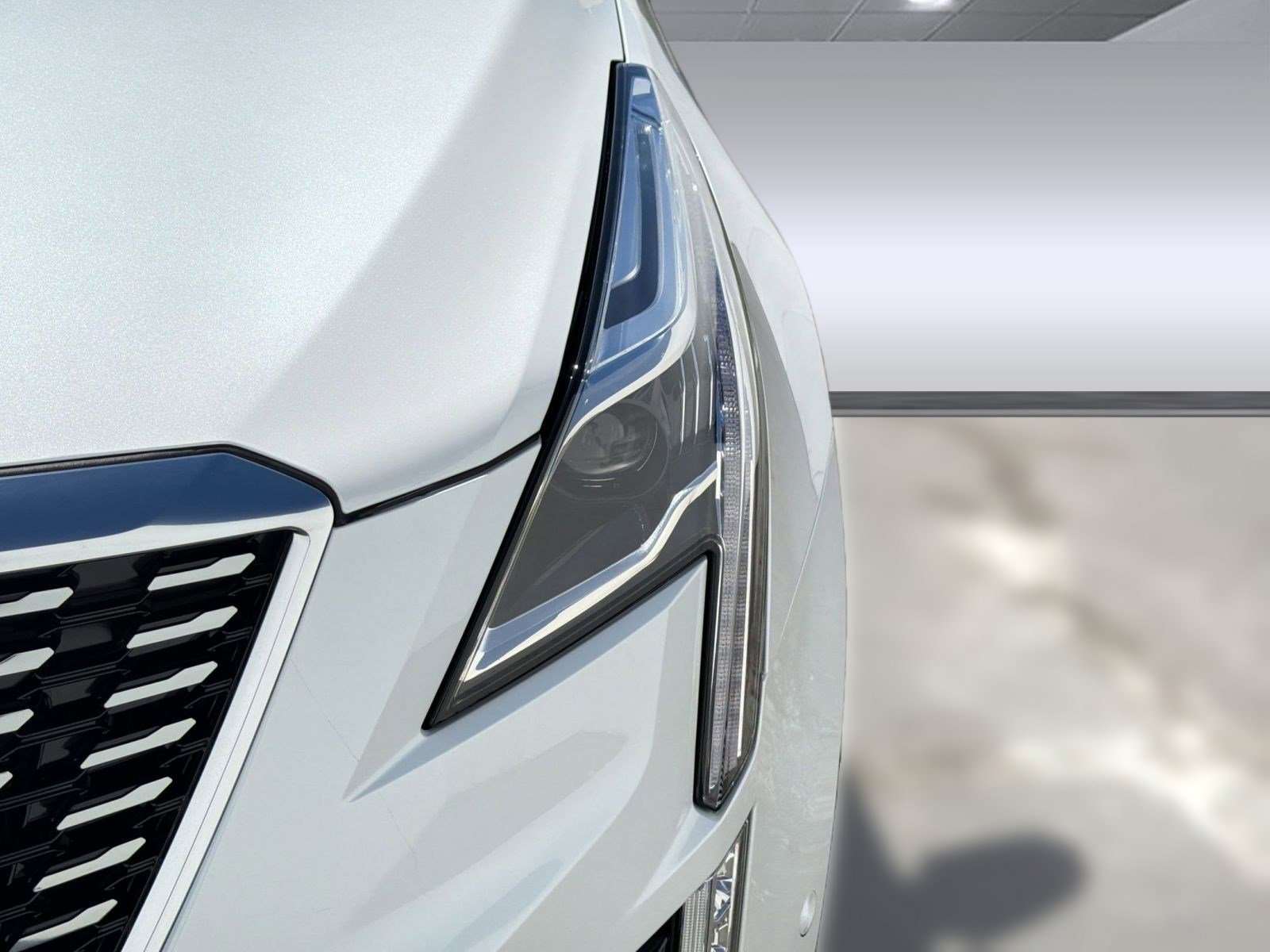 New 2026 Cadillac XT5 Premium Luxury w/ LPO, Floor Liner Package AWD/4WD image 11