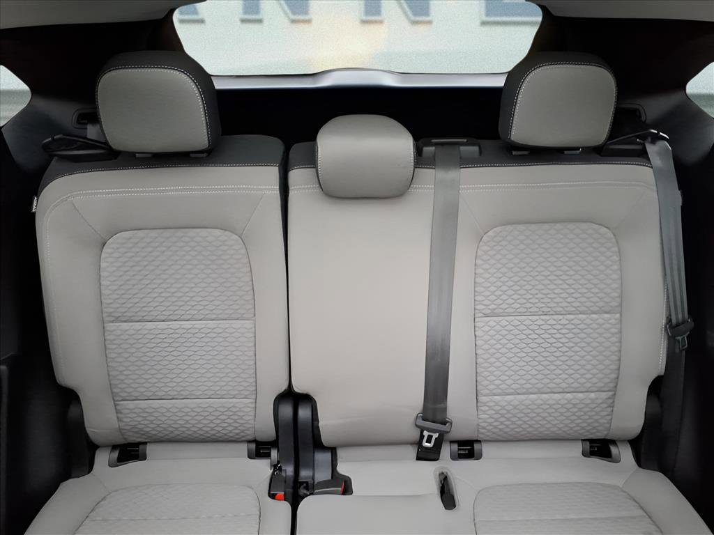 Used 2021 Ford Escape SE w/ SE Sport Appearance Package image 22