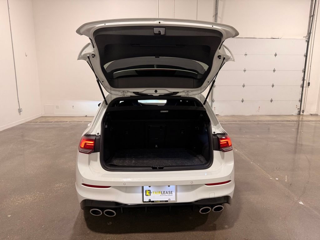 Used 2024 Volkswagen Golf R AWD/4WD image 9