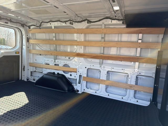 Used 2024 Ford Transit 250 Low Roof w/ Exterior Upgrade Package RWD image 16