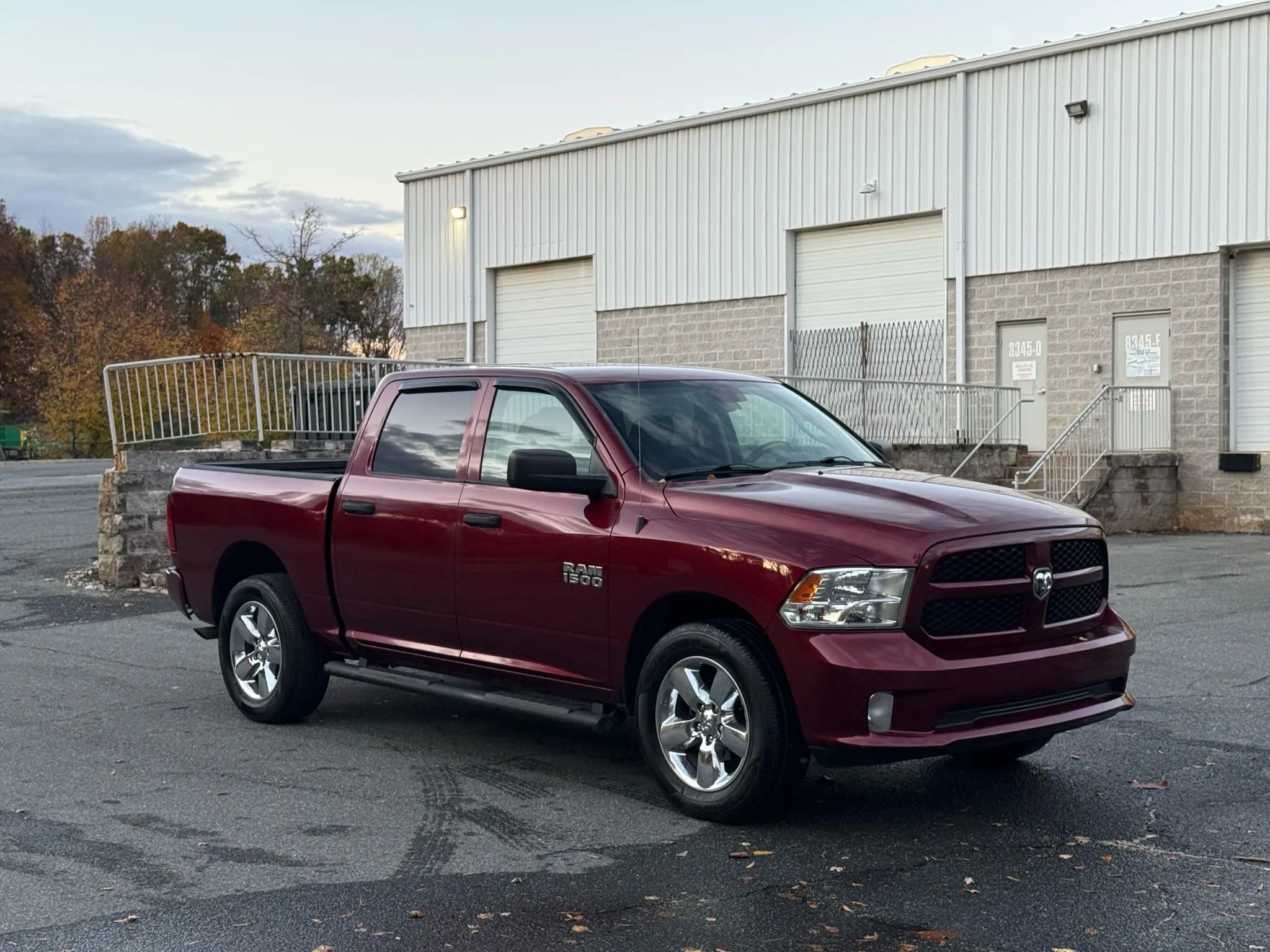 Used 2017 RAM 1500 Express image 5