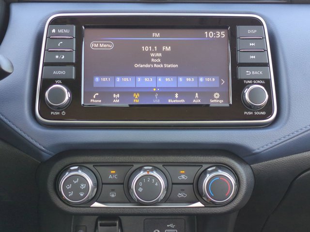 Used 2025 Nissan Versa SV w/ Trunk Package image 17