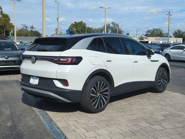 Certified 2023 Volkswagen ID.4 Pro S Plus image 4