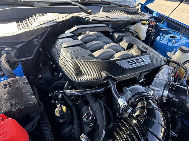 Used 2025 Ford Mustang GT Premium RWD image 37