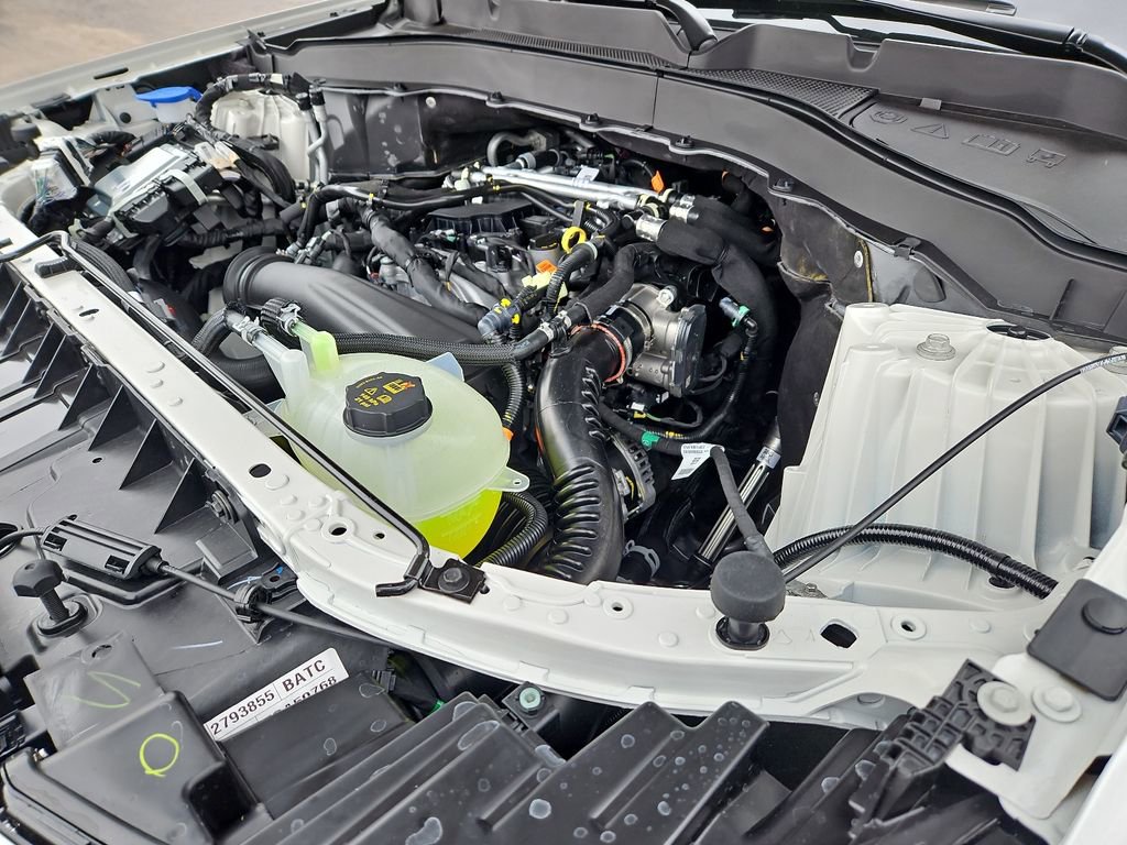 New 2026 Ford Explorer Active w/ Active Comfort Package image 15