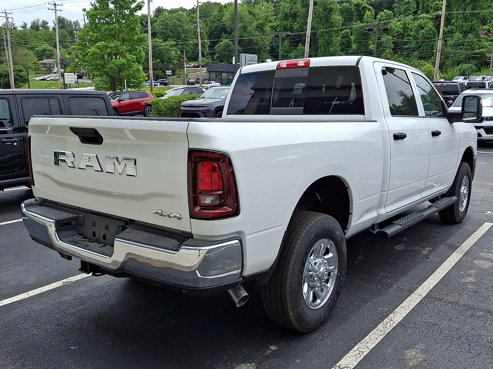 New 2026 RAM 2500 Tradesman AWD/4WD image 3