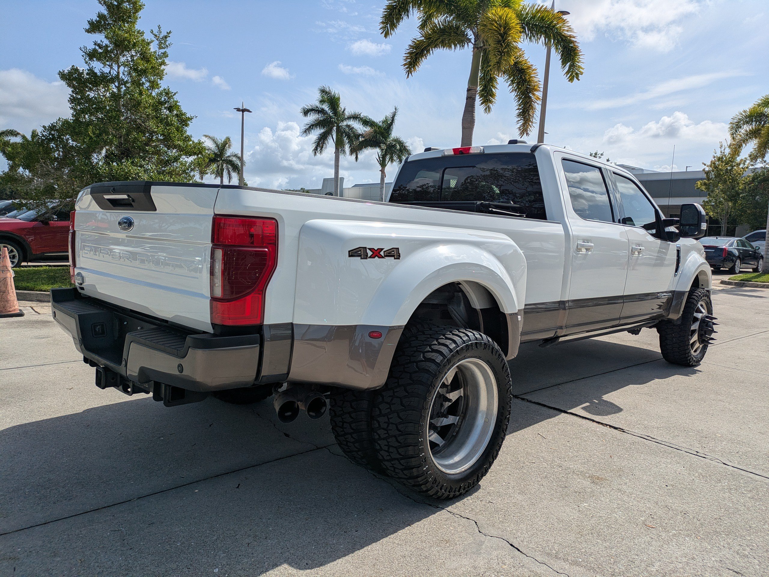 Used 2020 Ford F450 King Ranch w/ King Ranch Ultimate Package AWD/4WD image 4