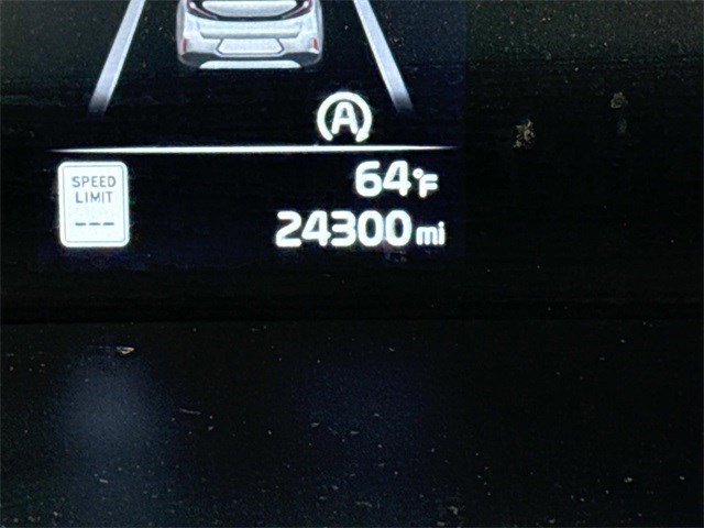 Used 2024 Kia Soul EX image 29